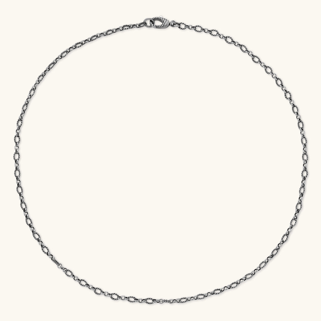 Oxidized 925 sterling silver necklace with alternating twisted oval and round links, lobster-claw clasp, 550mm length.